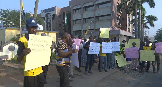 BREAKING: NIPOST Staff Reject CEO Appointed By Tinubu, Shut Down Head Office