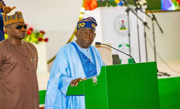 Leave My Govt If You Can’t Perform, Tinubu Tells Ministers, Others