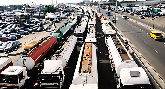 FG, NARTO Meeting Deadlocked, Tanker Drivers’ Strike Begins